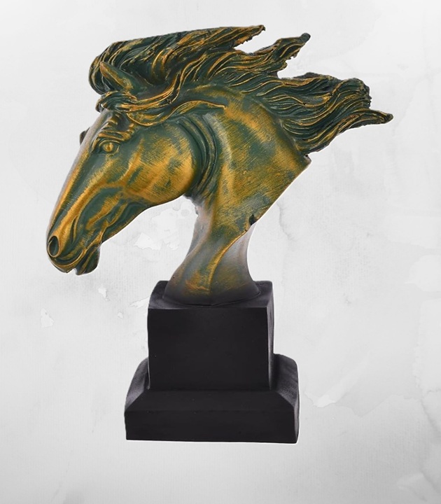 Horse-Face-Statue.jpg