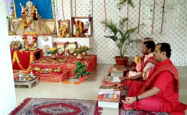 Laxmi-narayana-puja.jpg