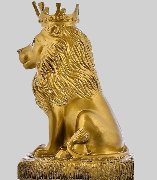 Majestic-Lion-Statue-with-Crown.jpg